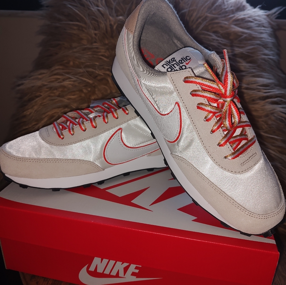 Nike Daybreak 8.5